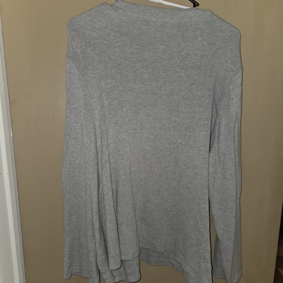 Lane Bryant Heather Gray Top - Picture 2 of 3
